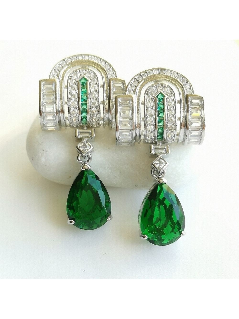 Emerald Cz Art Deco lever  earrings 14k white gold Overlay 🆕